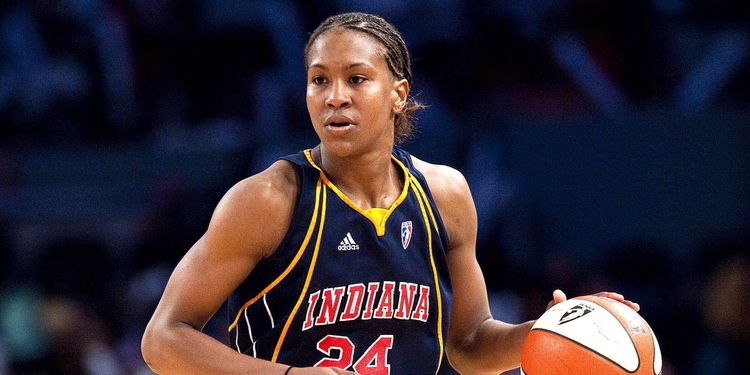 Photo of Basketball Player, Tamika Catchings who plays despite sever hearing issues