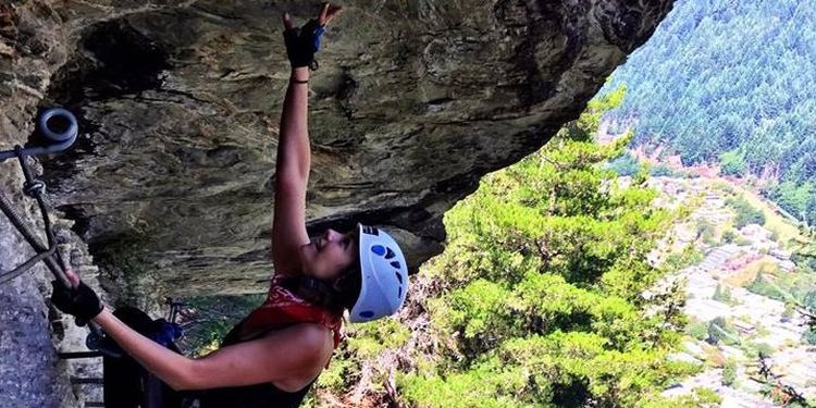 Workout addict Nina Dobrev is climbing to the top. 