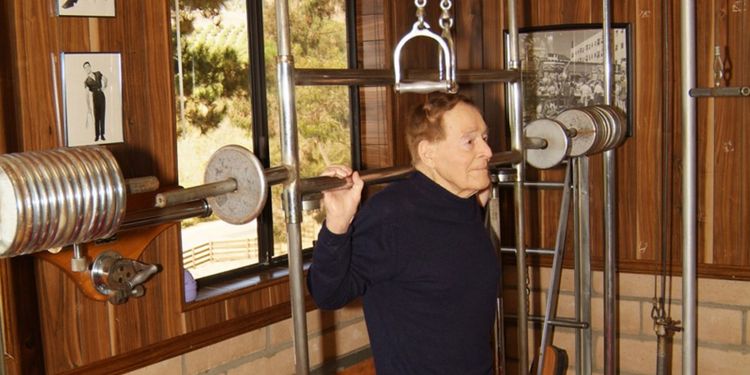 Image of Jack Lalanne one of the strongest seniors in the world