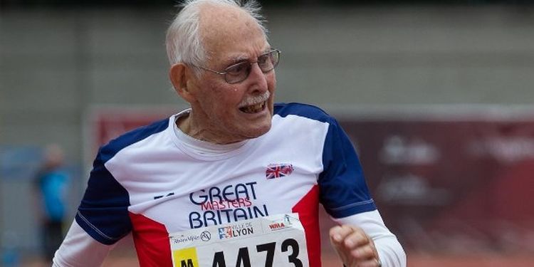 Image of Charles Eugster one of the strongest seniors in the world