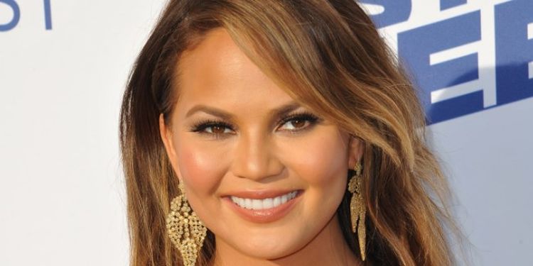 Chrissy Teigen, celebrity who had fertility struggles