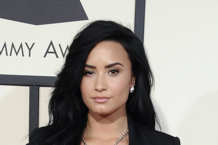 Photo of singer Demi Lovato who suffered from depression and bipolar disorder