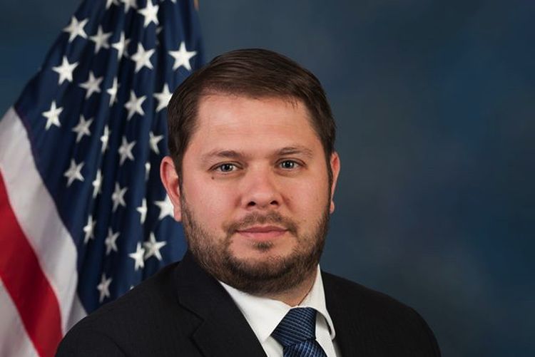 Photo of Ruben Gallego who suffers from PTSD