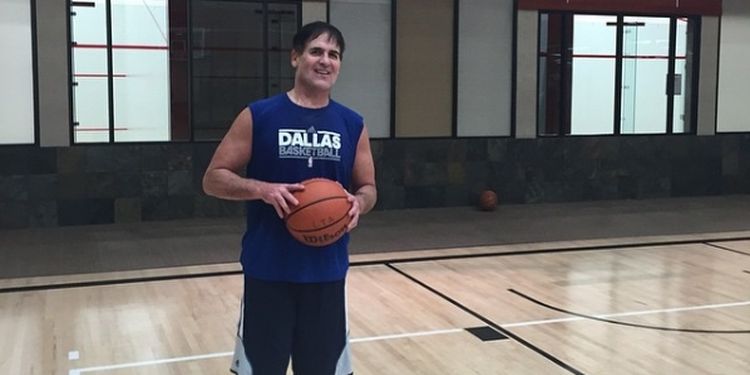 Image of Mark Cuban, a millionaire who shares happiness tips