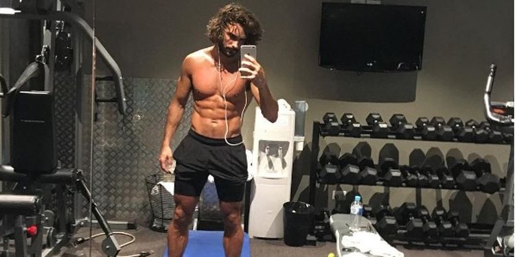 Image of Joe Wicks from his hot health account