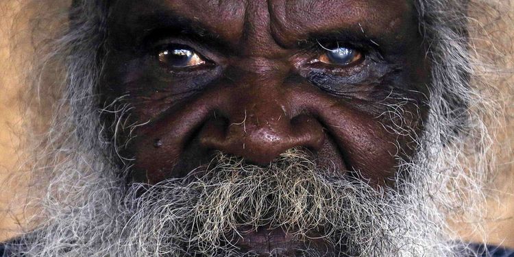 Photo close up of a Seventy-six-year-old Australian Aboriginal elder 