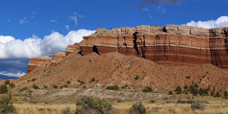 Photo of bentonite hills in Utah