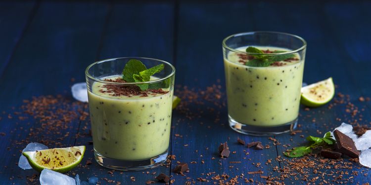 Photo of chocolate chip mint protein smoothie