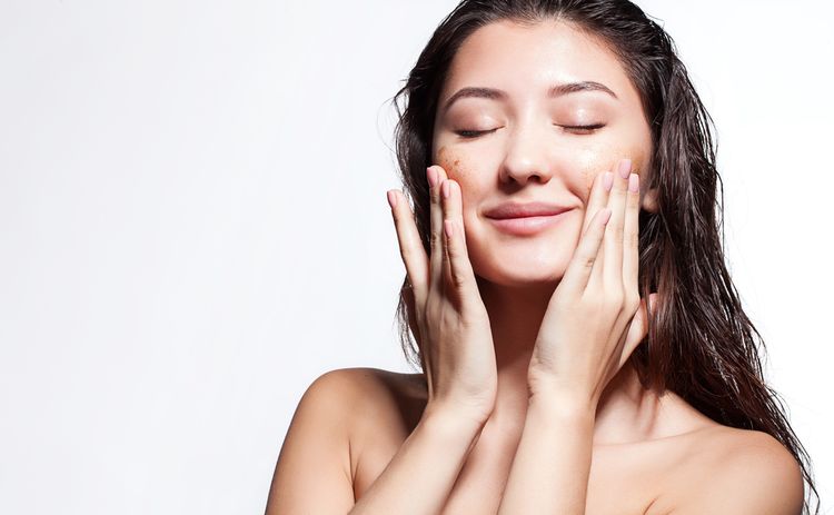 Photo of a girl doing Exfoliation