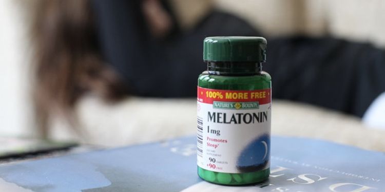 Photo of melatonin supplement bottle