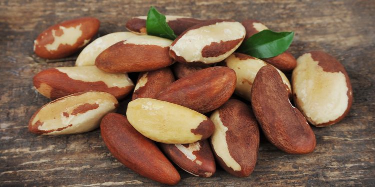 Photo of almonds