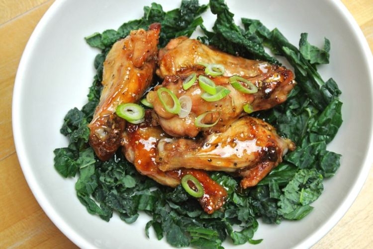 Sweet & Sour Crispy Chicken Wings