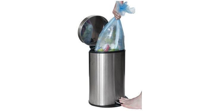 Photo of a trash bin