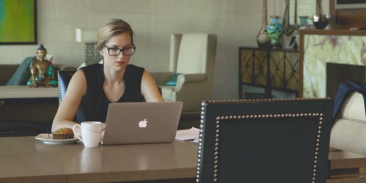 Image of a girl wotking at home