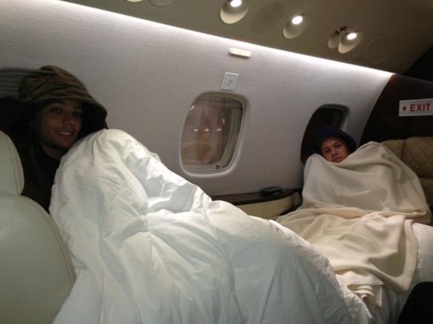 blanket on plane